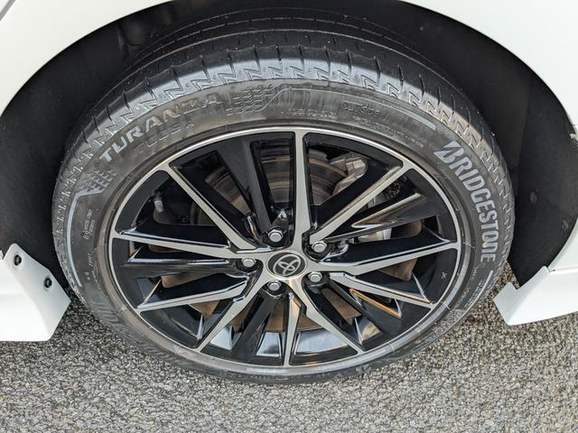 カムリ ＷＳ　ＧＲフルエアロ　パノラマビューモニター　前後ドラレコ　純正ディスプレイオーディオ（29枚目）