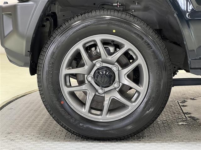 ジムニー XC LEDヘッドランプ 純正アルミ スマートキ- イモビライザー クルーズコントロール 衝突被害軽減ブレーキ 車線逸脱警報 先進ライト 	デュアル+サイドエアバッグ ABS 横滑防止装置(7枚目)