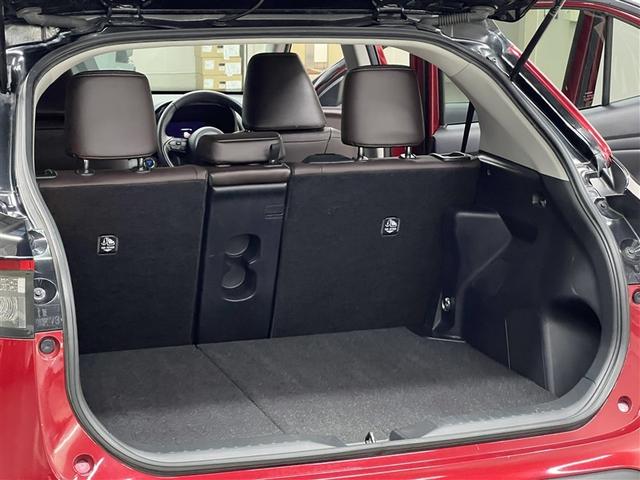 ヤリスクロス ハイブリッドZ 衝突被害軽減ブレーキ インテリジェントクリアランスソナー・スマートアシスト デュアル+サイドエアバッグ ABS 純正アルミホイール モケットシート パワステ パワーウィンドウ(14枚目)