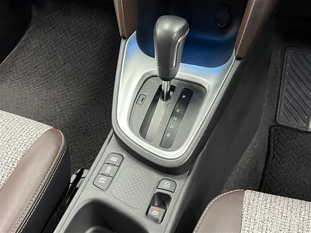 ヤリスクロス ハイブリッドZ 衝突被害軽減ブレーキ インテリジェントクリアランスソナー・スマートアシスト デュアル+サイドエアバッグ ABS 純正アルミホイール モケットシート パワステ パワーウィンドウ(26枚目)