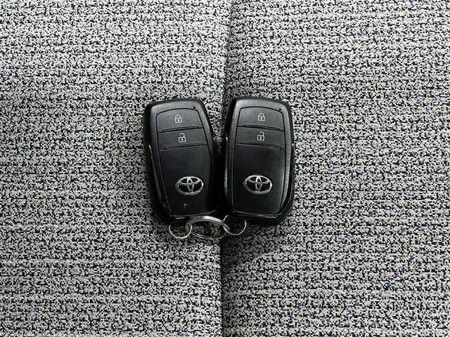 ヤリスクロス ハイブリッドZ 衝突被害軽減ブレーキ インテリジェントクリアランスソナー・スマートアシスト デュアル+サイドエアバッグ ABS 純正アルミホイール モケットシート パワステ パワーウィンドウ(28枚目)