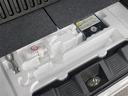 ハイブリッドＸＳターボ　ＬＥＤヘッドランプ　バックモニター　パノラミックビューモニター　フルセグ　メディアプレイヤー接続　純正アルミ　ベンチシート　スマートキ－　イモビライザー　クルーズコントロール　両側電動スライドドア（16枚目）