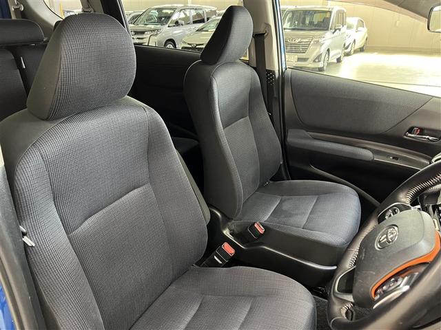 シエンタ ハイブリッドG ドライブレコーダー バックモニター ETC ワンオーナー スマートキ- イモビライザー 両側電動スライドドア 1-2列目ウォークスルー T-Connectナビ フルセグTV DVD再生装置 LED(11枚目)