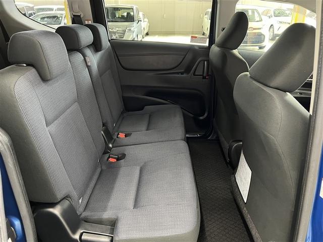 シエンタ ハイブリッドG ドライブレコーダー バックモニター ETC ワンオーナー スマートキ- イモビライザー 両側電動スライドドア 1-2列目ウォークスルー T-Connectナビ フルセグTV DVD再生装置 LED(14枚目)