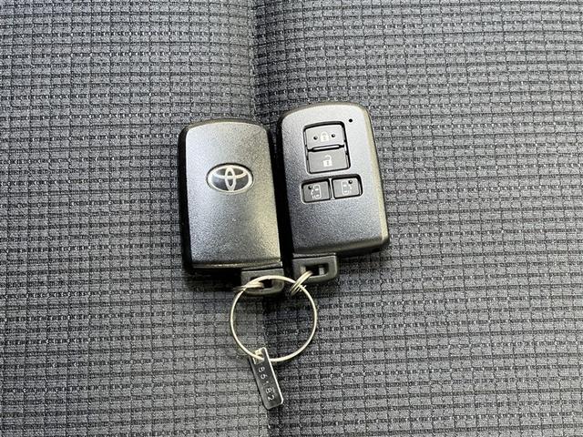 シエンタ ハイブリッドG ドライブレコーダー バックモニター ETC ワンオーナー スマートキ- イモビライザー 両側電動スライドドア 1-2列目ウォークスルー T-Connectナビ フルセグTV DVD再生装置 LED(32枚目)