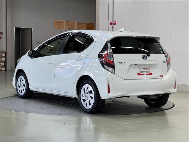 アクア Ｇ　バックモニター　ＥＴＣ　スマートキ－　イモビライザー　クルーズコントロール　ナビ付きＤＡ　ワンセグＴＶ　ＣＤ再生装置　メディアプレイヤー接続　衝突被害軽減ブレーキ　先進ライト（3枚目）