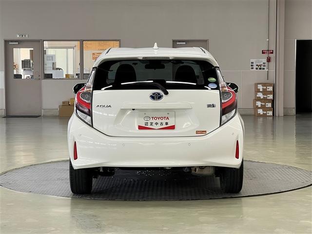 アクア Ｇ　バックモニター　ＥＴＣ　スマートキ－　イモビライザー　クルーズコントロール　ナビ付きＤＡ　ワンセグＴＶ　ＣＤ再生装置　メディアプレイヤー接続　衝突被害軽減ブレーキ　先進ライト（4枚目）