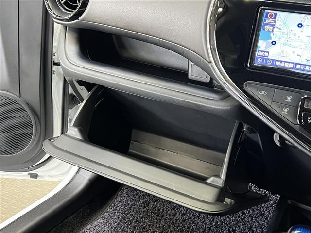 アクア Ｇ　バックモニター　ＥＴＣ　スマートキ－　イモビライザー　クルーズコントロール　ナビ付きＤＡ　ワンセグＴＶ　ＣＤ再生装置　メディアプレイヤー接続　衝突被害軽減ブレーキ　先進ライト（31枚目）