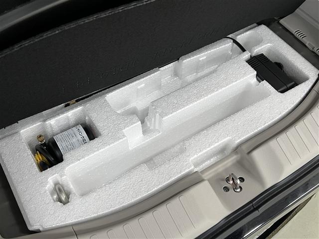 N-BOX ベースグレード バックモニター ETC スマートキ- イモビライザー クルーズコントロール 片側電動スライドドア ナビ付きDA フルセグTV DVD再生装置 CD再生装置 車線逸脱警報(18枚目)