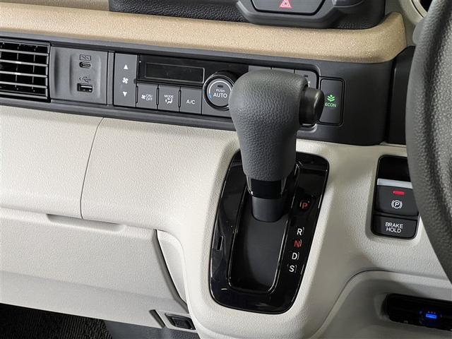 N-BOX ベースグレード バックモニター ETC スマートキ- イモビライザー クルーズコントロール 片側電動スライドドア ナビ付きDA フルセグTV DVD再生装置 CD再生装置 車線逸脱警報(26枚目)