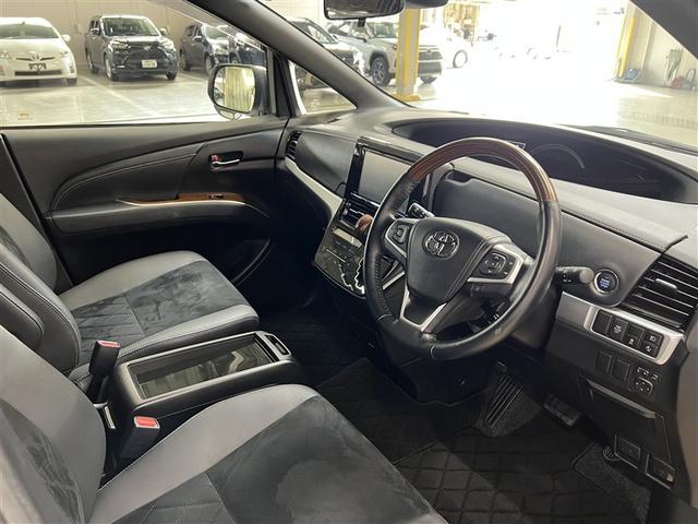 【まるまるクリン】で隅々までキレイ！　車内・ボディはもちろん、エンジンルームなど見えないところもしっかり洗浄