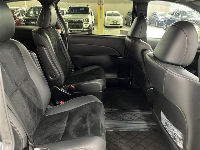 【まるまるクリン】で隅々までキレイ！　車内・ボディはもちろん、エンジンルームなど見えないところもしっかり洗浄