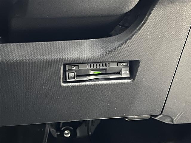 【ＥＴＣ】高速のレーンで止まらず通過することが出来ます　高速料金の割引等ございます