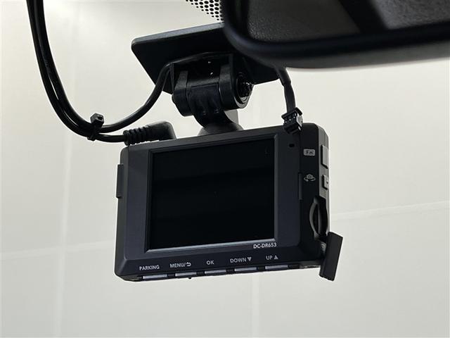 アクア X 衝突被害軽減ブレーキ ペダル踏み間違い急発進抑制装置 車線逸脱警報 先進ライト デュアル+サイドエアバッグ 横滑防止装置 LEDヘッドランプ ドライブレコーダー イモビライザー ETC スマートキ-(23枚目)