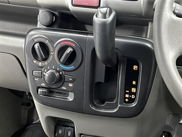 クリッパーバン DX ハイルーフ デュアルエアバッグ ABS 横滑防止装置 バックモニター ドライブレコーダー カーナビ ワンセグTV CD再生装置 キーレスエントリー ETC ビニールシート エアコン パワステ パワーウィンドウ(25枚目)