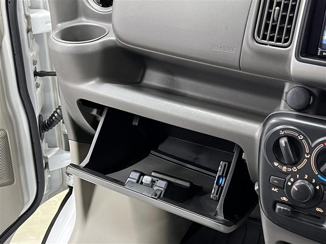 クリッパーバン DX ハイルーフ デュアルエアバッグ ABS 横滑防止装置 バックモニター ドライブレコーダー カーナビ ワンセグTV CD再生装置 キーレスエントリー ETC ビニールシート エアコン パワステ パワーウィンドウ(28枚目)