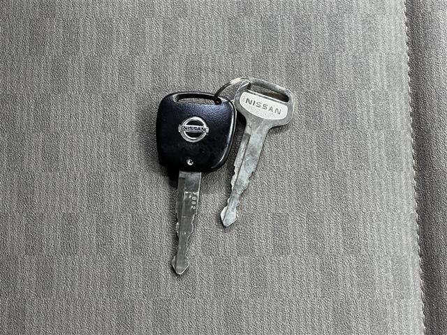 クリッパーバン DX ハイルーフ デュアルエアバッグ ABS 横滑防止装置 バックモニター ドライブレコーダー カーナビ ワンセグTV CD再生装置 キーレスエントリー ETC ビニールシート エアコン パワステ パワーウィンドウ(30枚目)