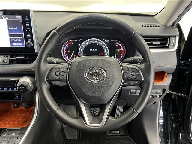 RAV4 アドベンチャー T-Connectナビ 衝突被害軽減ブレーキ ペダル踏み間違い急発進抑制装置 車線逸脱警報 先進ライト デュアル+サイドエアバッグ 横滑防止装置 LEDヘッドランプ イモビライザー ETC ABS(19枚目)