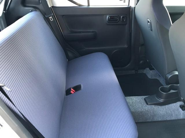 アルト L スズキ セーフティ サポート装着車 (シルキーシルバーメタリック) レーンアシスト ABS 障害物センサー 頸部衝撃緩和ヘッドレスト アイドリングストップ CD キーレスエントリー シートヒーター(15枚目)