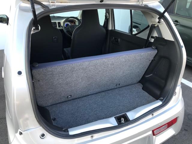 アルト L スズキ セーフティ サポート装着車 (シルキーシルバーメタリック) レーンアシスト ABS 障害物センサー 頸部衝撃緩和ヘッドレスト アイドリングストップ CD キーレスエントリー シートヒーター(17枚目)