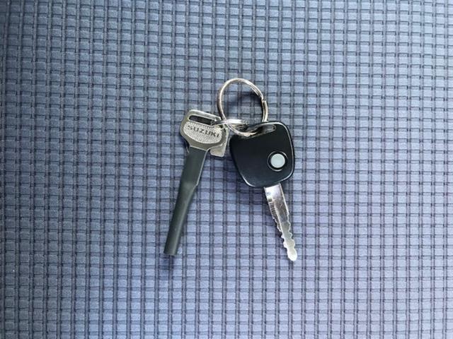 アルト L スズキ セーフティ サポート装着車 (シルキーシルバーメタリック) レーンアシスト ABS 障害物センサー 頸部衝撃緩和ヘッドレスト アイドリングストップ CD キーレスエントリー シートヒーター(20枚目)