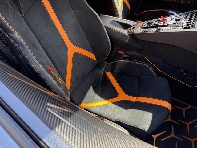 アヴェンタドール ＳＶＪロードスター　アドペルソナム　レイリオンブロンズカラー鍛造２０／２１インチホイール　オレンジキャリパー　ポリカーボネートエンジンカバー　ブラックサススプリング　サスペンションリフター　マットカーボンミラーハウジング（27枚目）