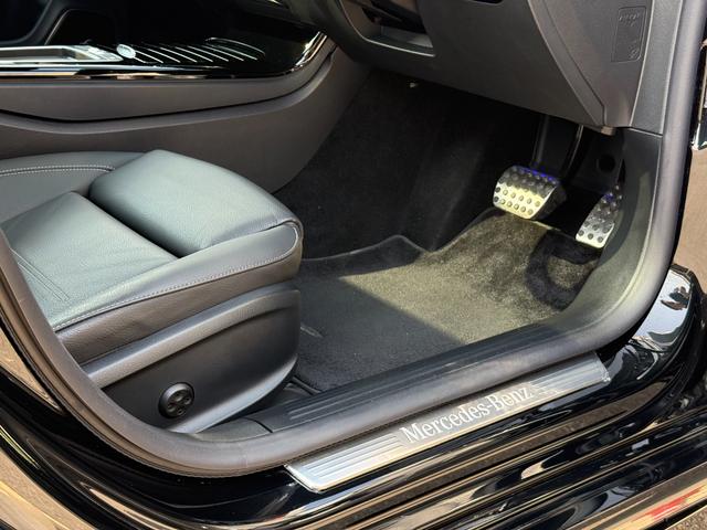 ＣＬＡクラス ＣＬＡ２００ｄ　ＡＭＧレザーエクスクルーシブパッケジ　ＡＭＧレザーＥＸ＆アドバンスドＰＫＧ　パノラマガラスＳＲ　ブラックレザーＭＰシートＨ　ヘッドアップディスプレイ　３６０°カメラ　ブルメスター　アンビエントライト　１９インチＡＷ　マルチビームＬＥＤ（18枚目）