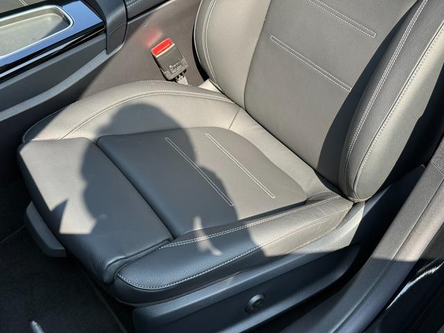 ＣＬＡクラス ＣＬＡ２００ｄ　ＡＭＧレザーエクスクルーシブパッケジ　ＡＭＧレザーＥＸ＆アドバンスドＰＫＧ　パノラマガラスＳＲ　ブラックレザーＭＰシートＨ　ヘッドアップディスプレイ　３６０°カメラ　ブルメスター　アンビエントライト　１９インチＡＷ　マルチビームＬＥＤ（29枚目）