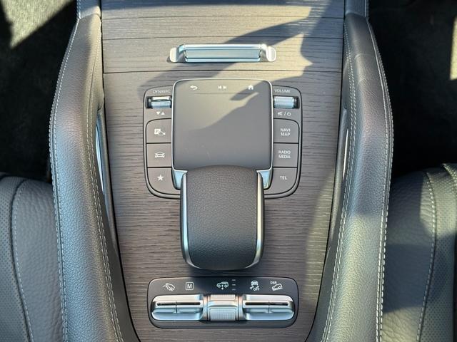 GLS GLS450d 4マチック AMGラインパッケージ オンアンドオフロードエンジニアリングPKG Eアクティブボディコントロール 純正22インチAW ブラックレザーMPシートヒーター Fベンチレーション&マッサージ パノラマサンルーフ ブルメスター(14枚目)