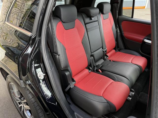 ＧＬＢ ＧＬＢ３５　４マチック　アドバンスドパッケージ　パノラマサンルーフ　レッド／ブラックレザーＭＰシートヒーター　ＨＵＤ　マルチビームＬＥＤライト　前後ドラレコ　純正１９インチＡＷ　レーダーセーフティ　アンビエントライト（27枚目）