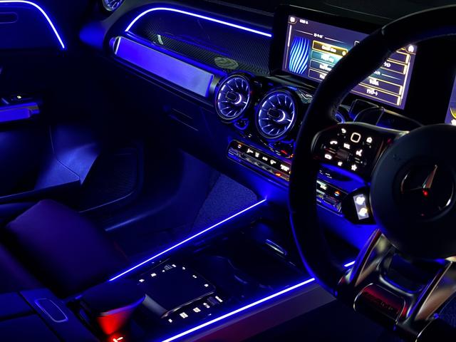 ＧＬＢ ＧＬＢ３５　４マチック　アドバンスドパッケージ　パノラマサンルーフ　レッド／ブラックレザーＭＰシートヒーター　ＨＵＤ　マルチビームＬＥＤライト　前後ドラレコ　純正１９インチＡＷ　レーダーセーフティ　アンビエントライト（35枚目）