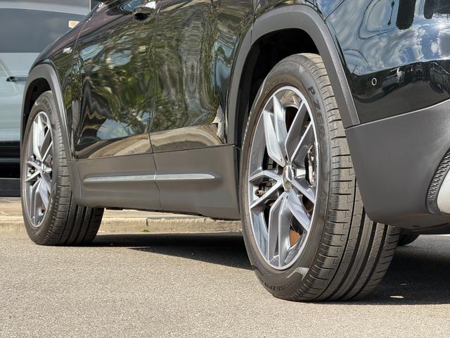 ＧＬＢ ＧＬＢ３５　４マチック　アドバンスドパッケージ　パノラマサンルーフ　レッド／ブラックレザーＭＰシートヒーター　ＨＵＤ　マルチビームＬＥＤライト　前後ドラレコ　純正１９インチＡＷ　レーダーセーフティ　アンビエントライト（56枚目）