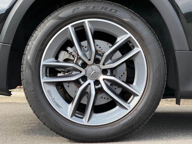 ＧＬＢ ＧＬＢ３５　４マチック　アドバンスドパッケージ　パノラマサンルーフ　レッド／ブラックレザーＭＰシートヒーター　ＨＵＤ　マルチビームＬＥＤライト　前後ドラレコ　純正１９インチＡＷ　レーダーセーフティ　アンビエントライト（70枚目）