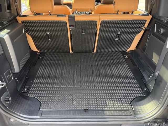 ディフェンダー 110V8 P525 マトリクスLEDヘッドライト パノラマスライディングルーフ ビンテージタンウィンザーレザーMP4席シートヒーター Fベンチレーション フィックスドサイドステップ メリディアンサラウンド(35枚目)