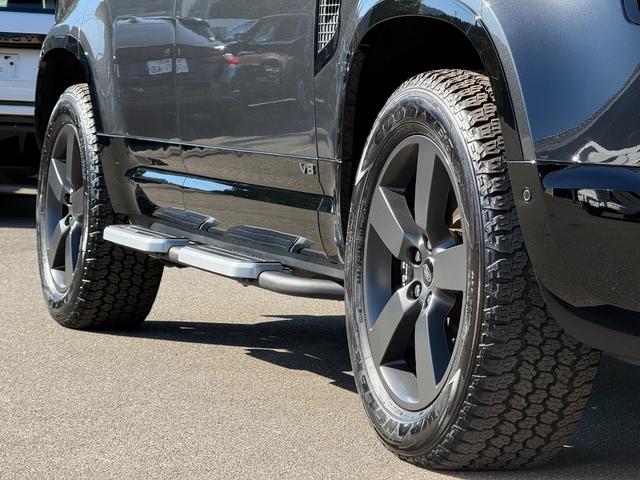 ディフェンダー 110V8 P525 マトリクスLEDヘッドライト パノラマスライディングルーフ ビンテージタンウィンザーレザーMP4席シートヒーター Fベンチレーション フィックスドサイドステップ メリディアンサラウンド(73枚目)