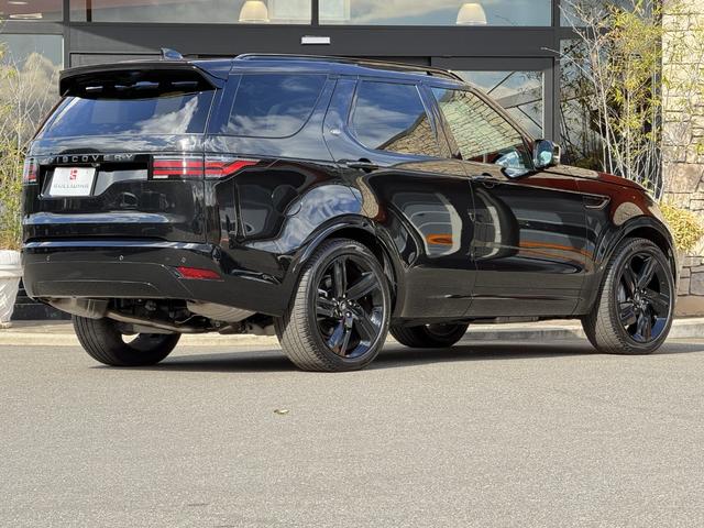 ディスカバリー ダイナミック　ＨＳＥ　Ｄ３５０　パノラマスライディングルーフ　２２インチブラックホイール　マトリクスＬＥＤライト　キャラウェイインテリア（ウィンザーレザーＭＰ４シートＨ）　プライバシーガラス　７シーター　ＨＵＤ　ルーフレール（3枚目）