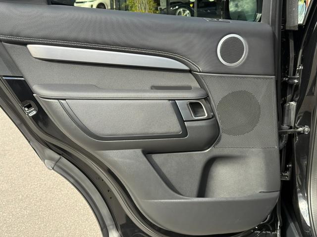 ディスカバリー ダイナミック　ＨＳＥ　Ｄ３５０　パノラマスライディングルーフ　２２インチブラックホイール　マトリクスＬＥＤライト　キャラウェイインテリア（ウィンザーレザーＭＰ４シートＨ）　プライバシーガラス　７シーター　ＨＵＤ　ルーフレール（36枚目）