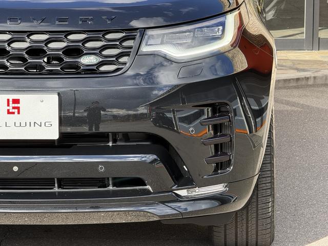 ディスカバリー ダイナミック　ＨＳＥ　Ｄ３５０　パノラマスライディングルーフ　２２インチブラックホイール　マトリクスＬＥＤライト　キャラウェイインテリア（ウィンザーレザーＭＰ４シートＨ）　プライバシーガラス　７シーター　ＨＵＤ　ルーフレール（39枚目）