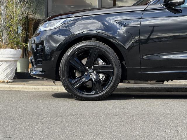 ディスカバリー ダイナミック　ＨＳＥ　Ｄ３５０　パノラマスライディングルーフ　２２インチブラックホイール　マトリクスＬＥＤライト　キャラウェイインテリア（ウィンザーレザーＭＰ４シートＨ）　プライバシーガラス　７シーター　ＨＵＤ　ルーフレール（45枚目）