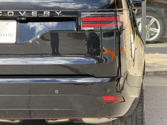 ディスカバリー ダイナミック　ＨＳＥ　Ｄ３５０　パノラマスライディングルーフ　２２インチブラックホイール　マトリクスＬＥＤライト　キャラウェイインテリア（ウィンザーレザーＭＰ４シートＨ）　プライバシーガラス　７シーター　ＨＵＤ　ルーフレール（54枚目）