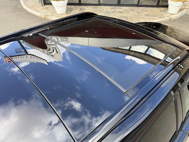 ディスカバリー ダイナミック　ＨＳＥ　Ｄ３５０　パノラマスライディングルーフ　２２インチブラックホイール　マトリクスＬＥＤライト　キャラウェイインテリア（ウィンザーレザーＭＰ４シートＨ）　プライバシーガラス　７シーター　ＨＵＤ　ルーフレール（59枚目）