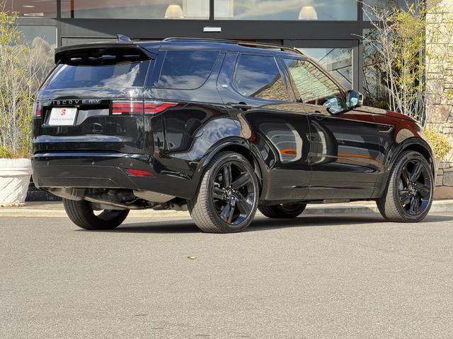 ディスカバリー ダイナミック　ＨＳＥ　Ｄ３５０　パノラマスライディングルーフ　２２インチブラックホイール　マトリクスＬＥＤライト　キャラウェイインテリア（ウィンザーレザーＭＰ４シートＨ）　プライバシーガラス　７シーター　ＨＵＤ　ルーフレール（62枚目）