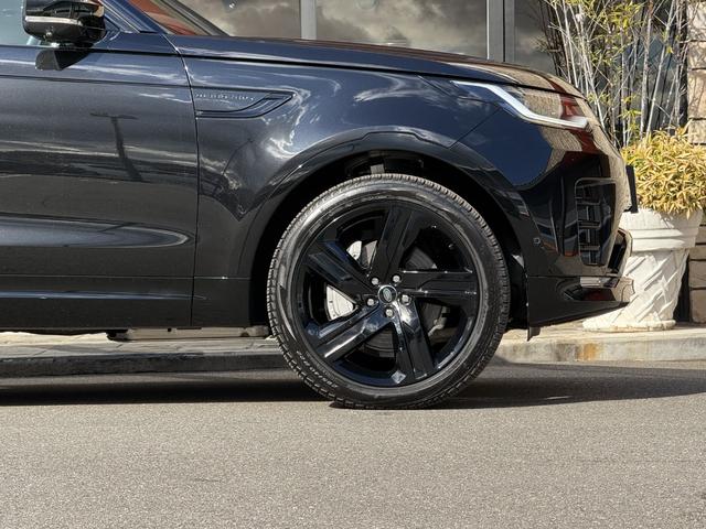 ディスカバリー ダイナミック　ＨＳＥ　Ｄ３５０　パノラマスライディングルーフ　２２インチブラックホイール　マトリクスＬＥＤライト　キャラウェイインテリア（ウィンザーレザーＭＰ４シートＨ）　プライバシーガラス　７シーター　ＨＵＤ　ルーフレール（67枚目）