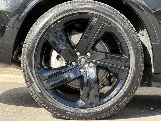 ディスカバリー ダイナミック　ＨＳＥ　Ｄ３５０　パノラマスライディングルーフ　２２インチブラックホイール　マトリクスＬＥＤライト　キャラウェイインテリア（ウィンザーレザーＭＰ４シートＨ）　プライバシーガラス　７シーター　ＨＵＤ　ルーフレール（68枚目）
