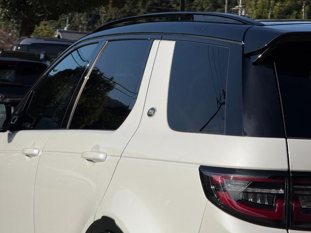 ディスカバリースポーツ ダイナミック　ＳＥ　Ｄ２００　固定式パノラミックルーフ　コントラストルーフ　プライバシーガラス　２０インチブラックホイール　５＋２シート　２列目シートスライド＆リクライニング　ＬＥＤヘッドライト（オートハイビーム）　Ｐテールゲート（43枚目）