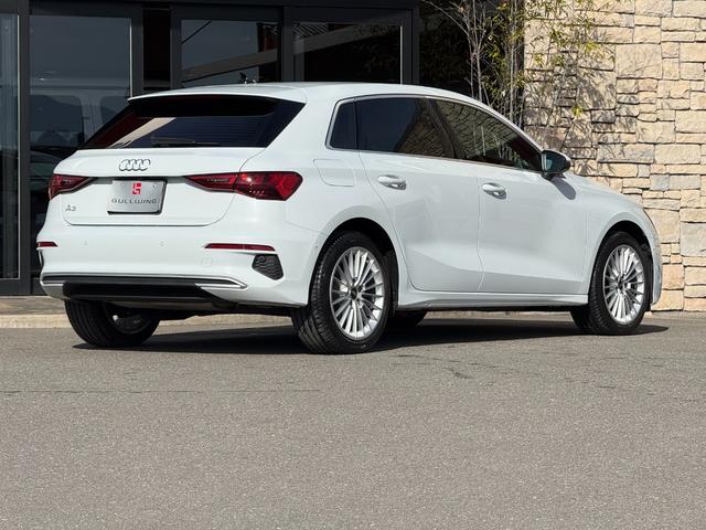 Ａ３ スポーツバック３０ＴＦＳＩアドバンスド　コンビニエンス＆アシスタンスＰ　スマホインターフェース　バーチャルコックピット　純正ＭＭＩナビＴＶ　パワーシートヒーター　ＬＥＤライト　アウディプレセンス　アドバンスドキー　リアカメラ　パークアシスト（3枚目）