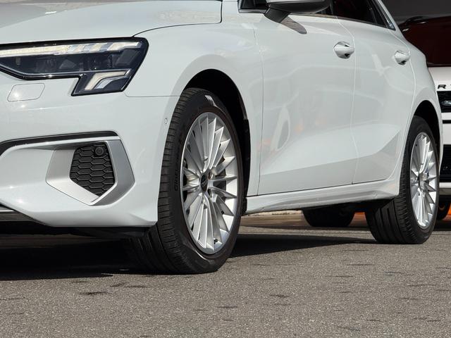 Ａ３ スポーツバック３０ＴＦＳＩアドバンスド　コンビニエンス＆アシスタンスＰ　スマホインターフェース　バーチャルコックピット　純正ＭＭＩナビＴＶ　パワーシートヒーター　ＬＥＤライト　アウディプレセンス　アドバンスドキー　リアカメラ　パークアシスト（42枚目）