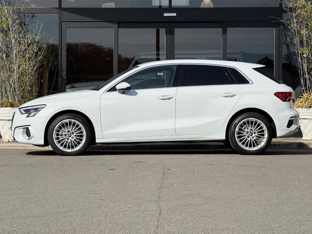 Ａ３ スポーツバック３０ＴＦＳＩアドバンスド　コンビニエンス＆アシスタンスＰ　スマホインターフェース　バーチャルコックピット　純正ＭＭＩナビＴＶ　パワーシートヒーター　ＬＥＤライト　アウディプレセンス　アドバンスドキー　リアカメラ　パークアシスト（44枚目）