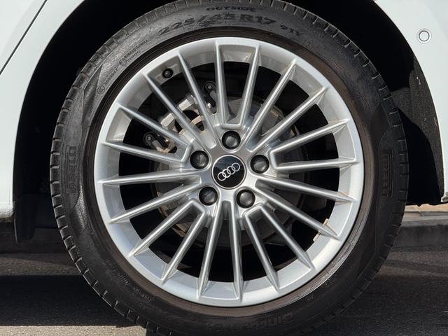 Ａ３ スポーツバック３０ＴＦＳＩアドバンスド　コンビニエンス＆アシスタンスＰ　スマホインターフェース　バーチャルコックピット　純正ＭＭＩナビＴＶ　パワーシートヒーター　ＬＥＤライト　アウディプレセンス　アドバンスドキー　リアカメラ　パークアシスト（47枚目）