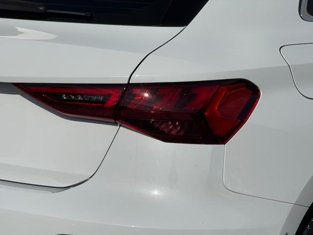 Ａ３ スポーツバック３０ＴＦＳＩアドバンスド　コンビニエンス＆アシスタンスＰ　スマホインターフェース　バーチャルコックピット　純正ＭＭＩナビＴＶ　パワーシートヒーター　ＬＥＤライト　アウディプレセンス　アドバンスドキー　リアカメラ　パークアシスト（59枚目）